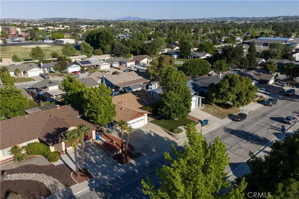 440 Helen Street, Paso Robles, CA 93446