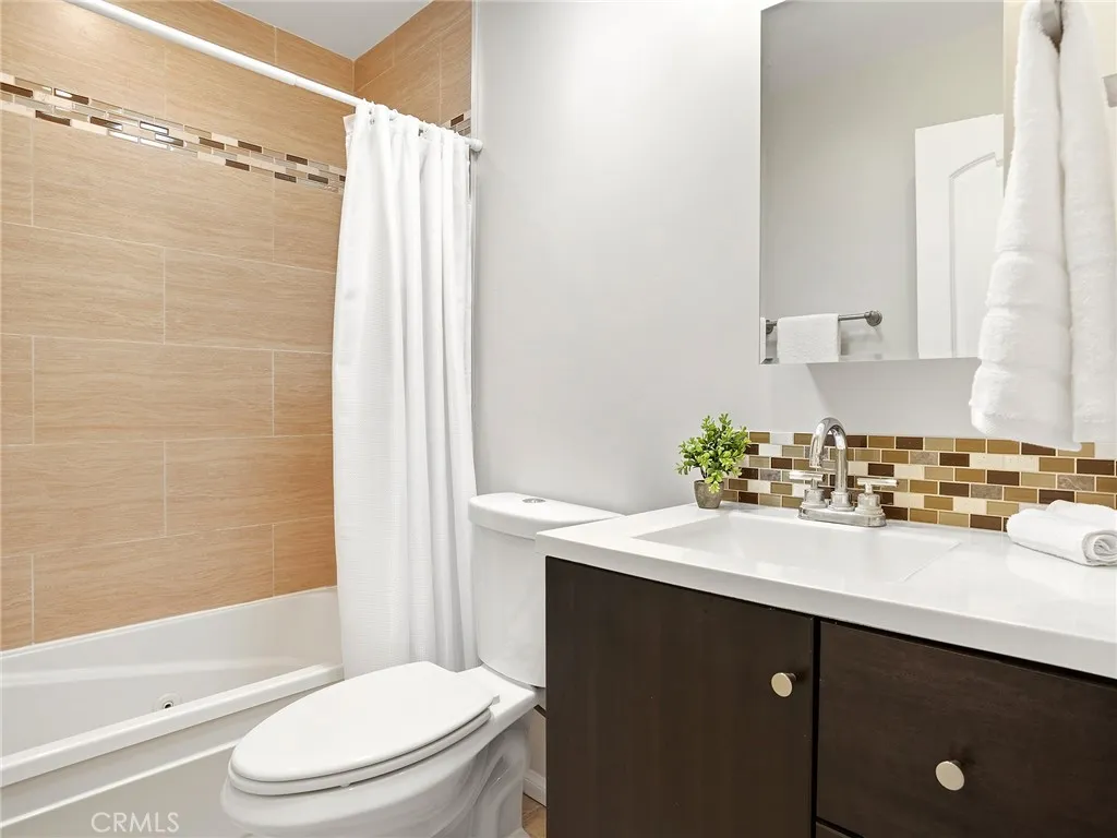 Additional image 52 of 557 E San Jose Avenue Unit 7, Burbank, CA 91501