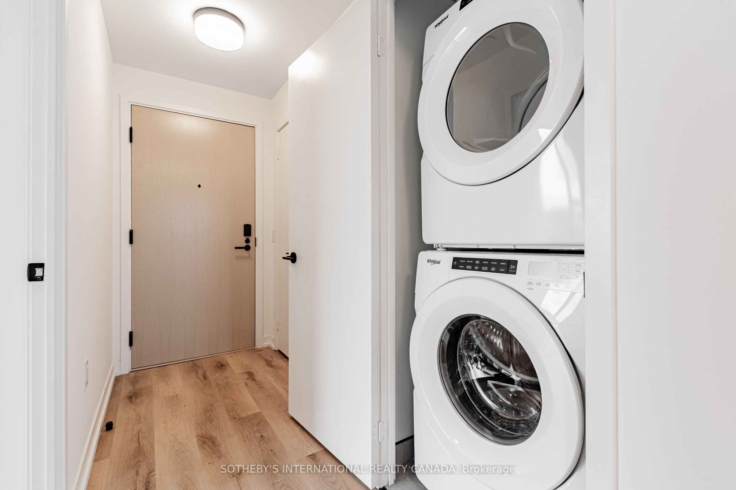 Additional image 2 of 608-5 York Garden Way, Toronto, ON, M6A 2V1
