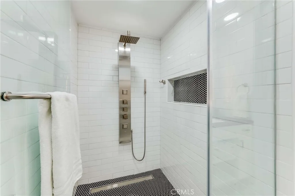 Additional image 21 of 3890 Shadow Grove Road, Pasadena, CA 91107