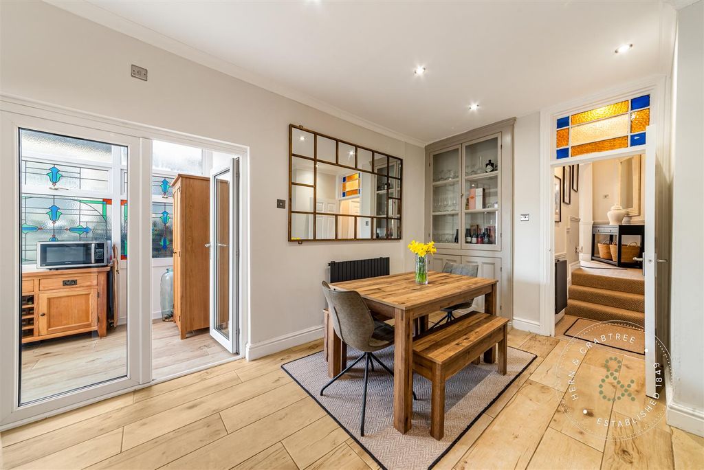 Additional image 10 of 2 bed flat for saleLlandaff Road, Pontcanna, Cardiff CF11