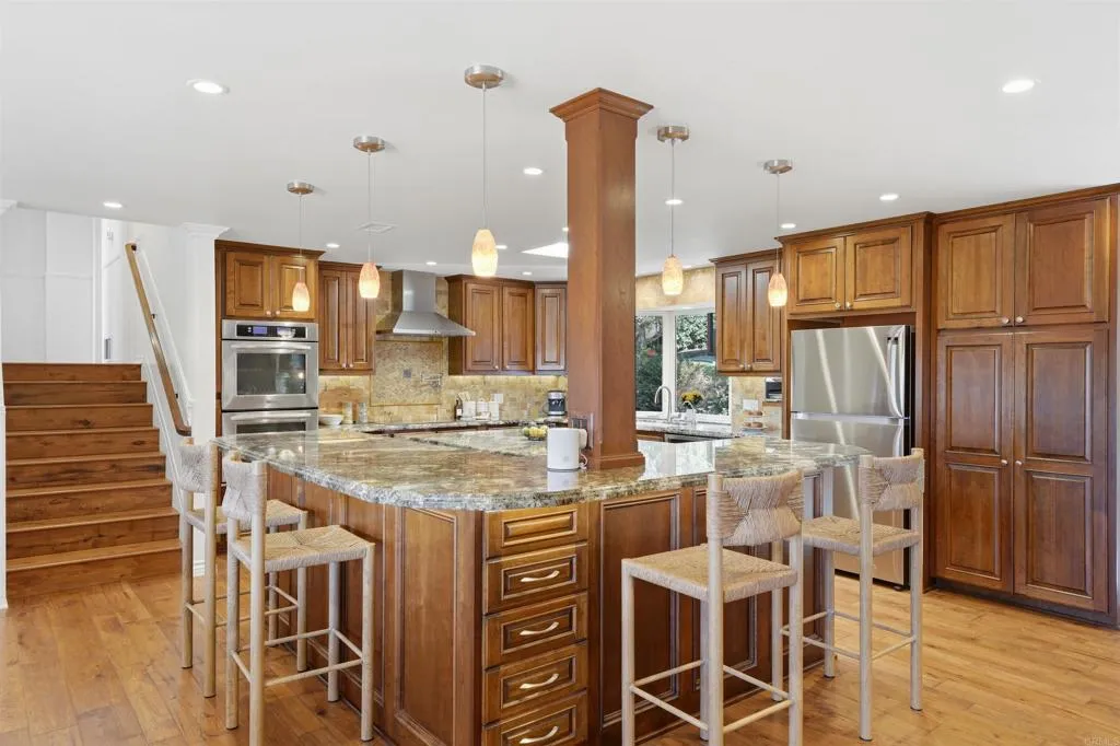 Additional image 51 of 1045 Cima Dr, San Marcos, CA 92078