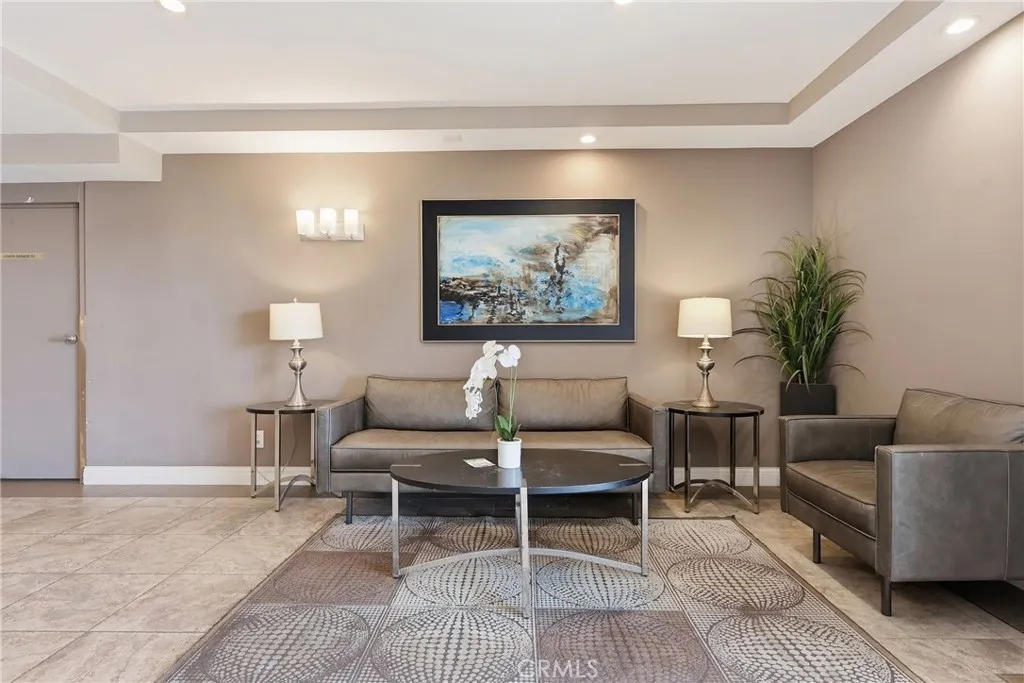 1600 Ardmore Avenue Unit 134, Hermosa Beach, CA 90254