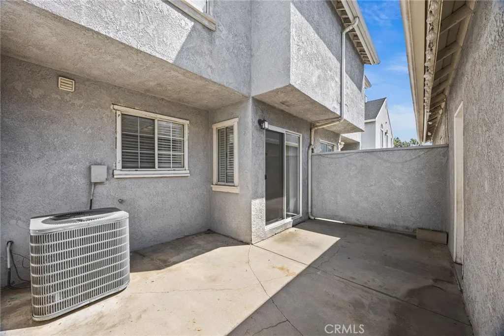 Additional image 34 of 174 W Walnut Ave Unit B, Rialto, CA 92376
