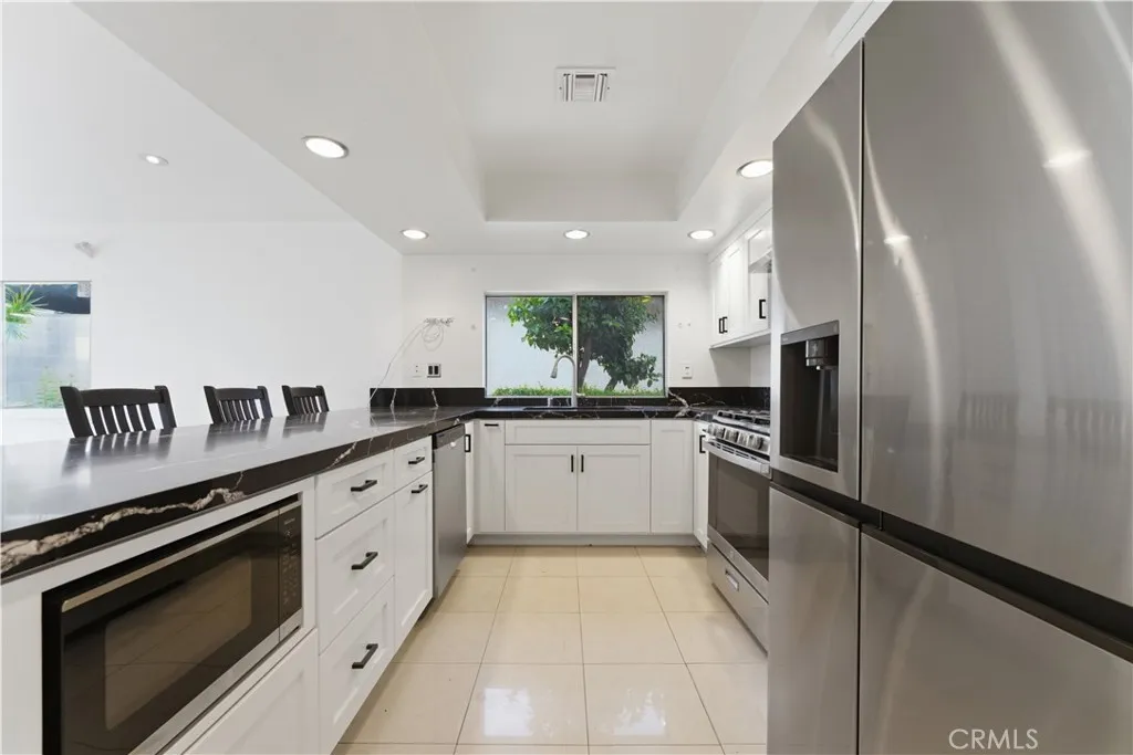 Additional image 14 of 15863 foothill Blvd, Rancho Cascades, CA 91342