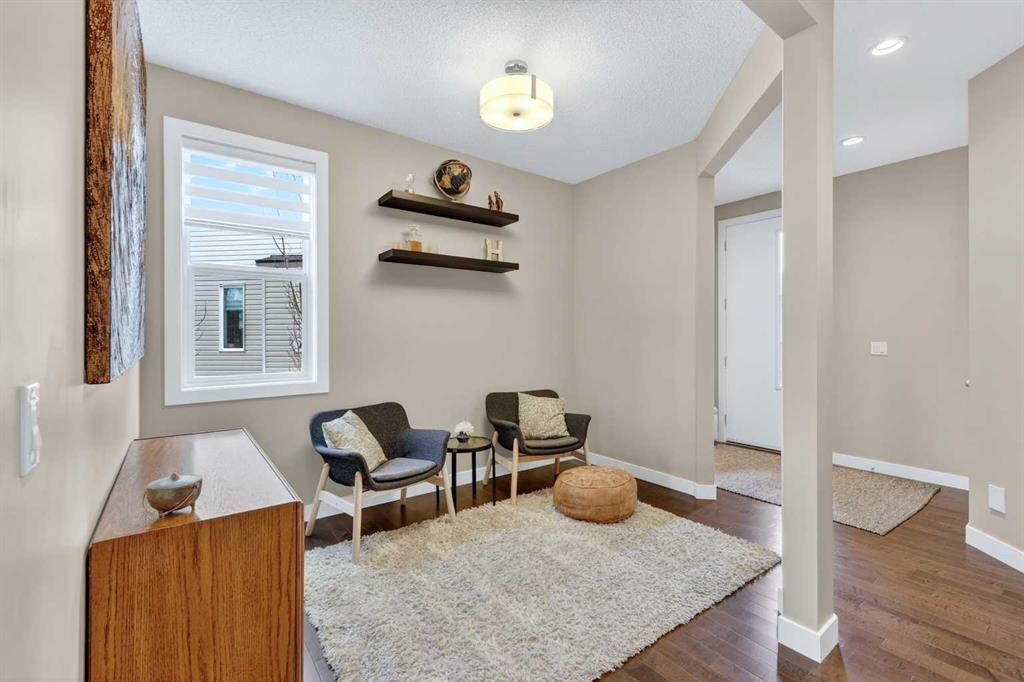 Additional image 3 of 28 Walden View SE, Calgary, AB, T2X 0P2