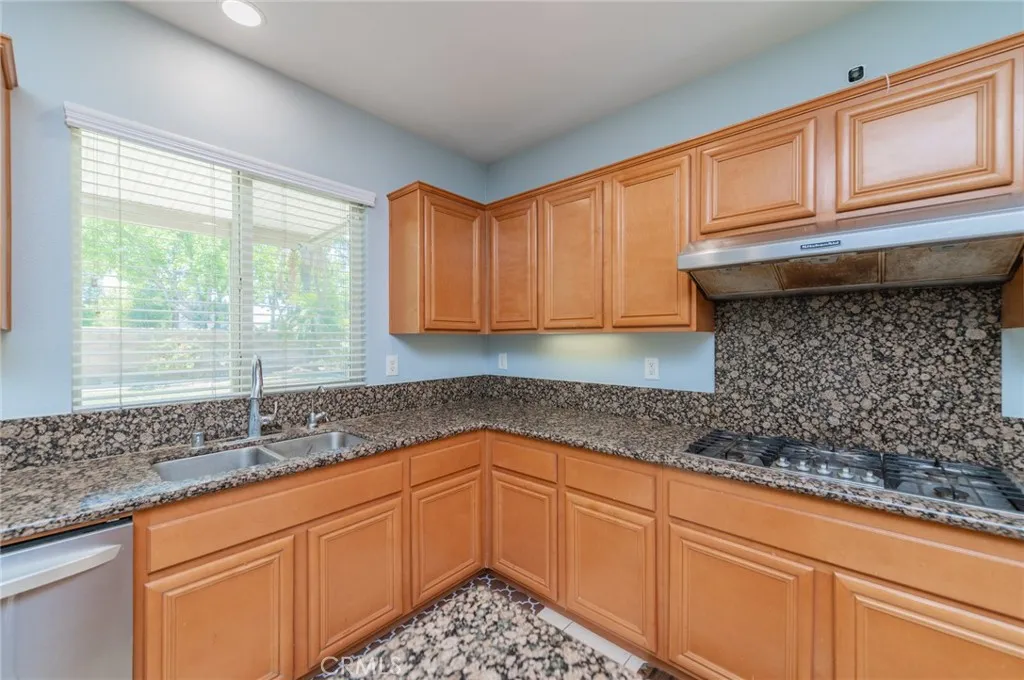 Additional image 75 of 12939 Thornbury Lane, Eastvale, CA 92880