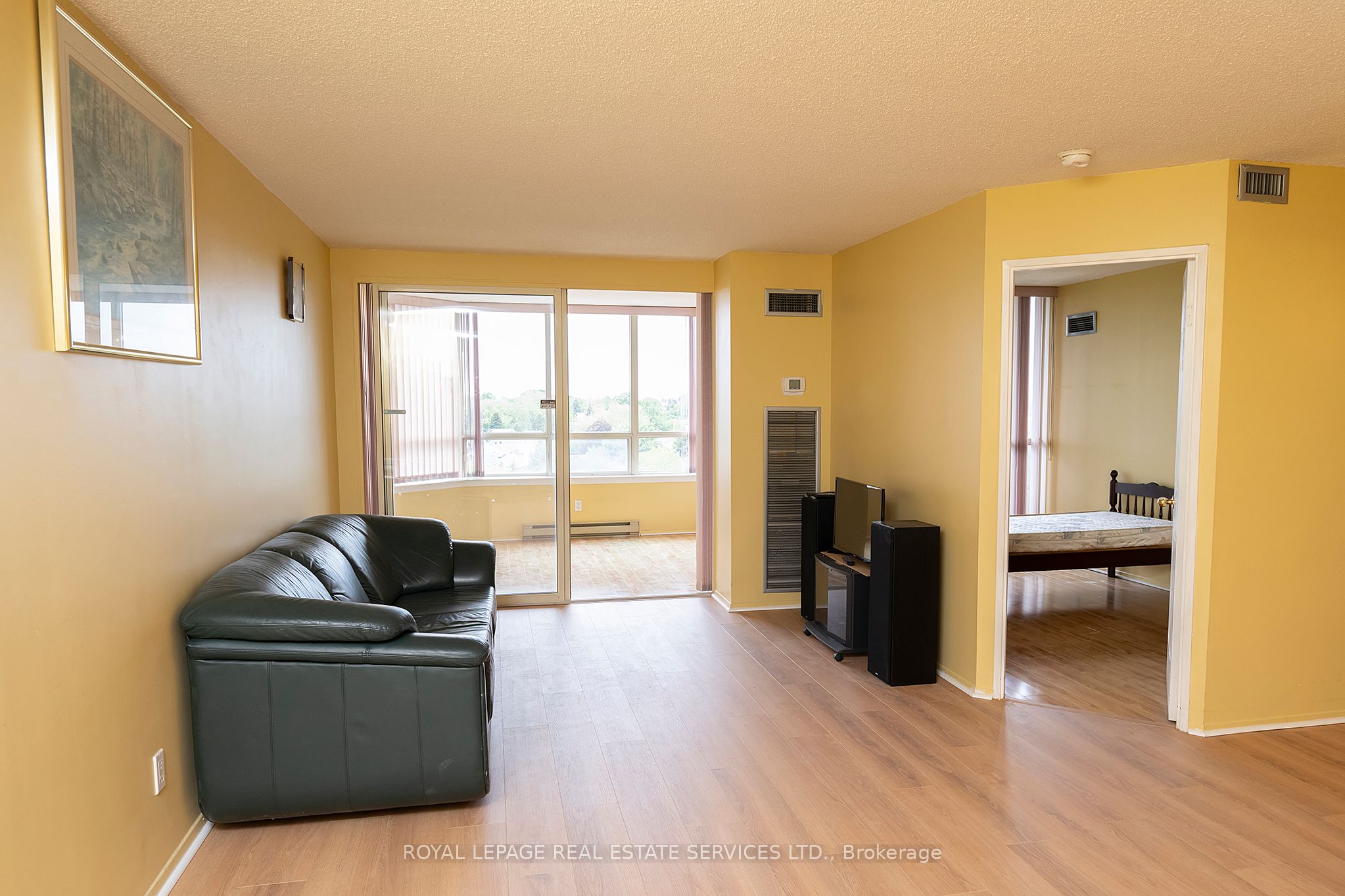 Additional image 3 of 702-175 Bamburgh Circle, Toronto, ON, M1W 3X8