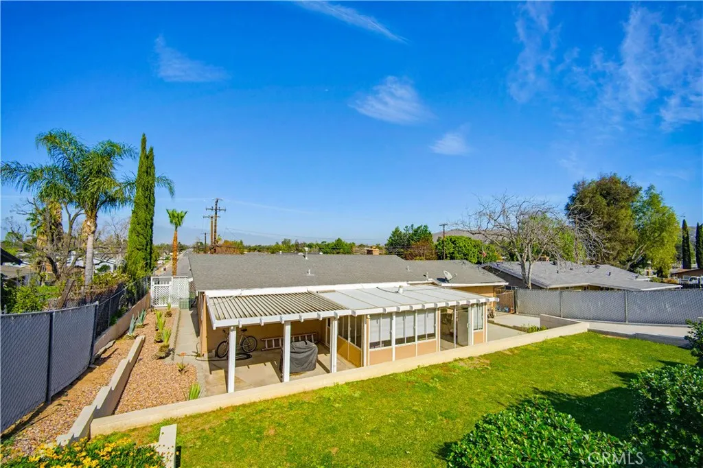 1090 4th St, Norco, CA 92860