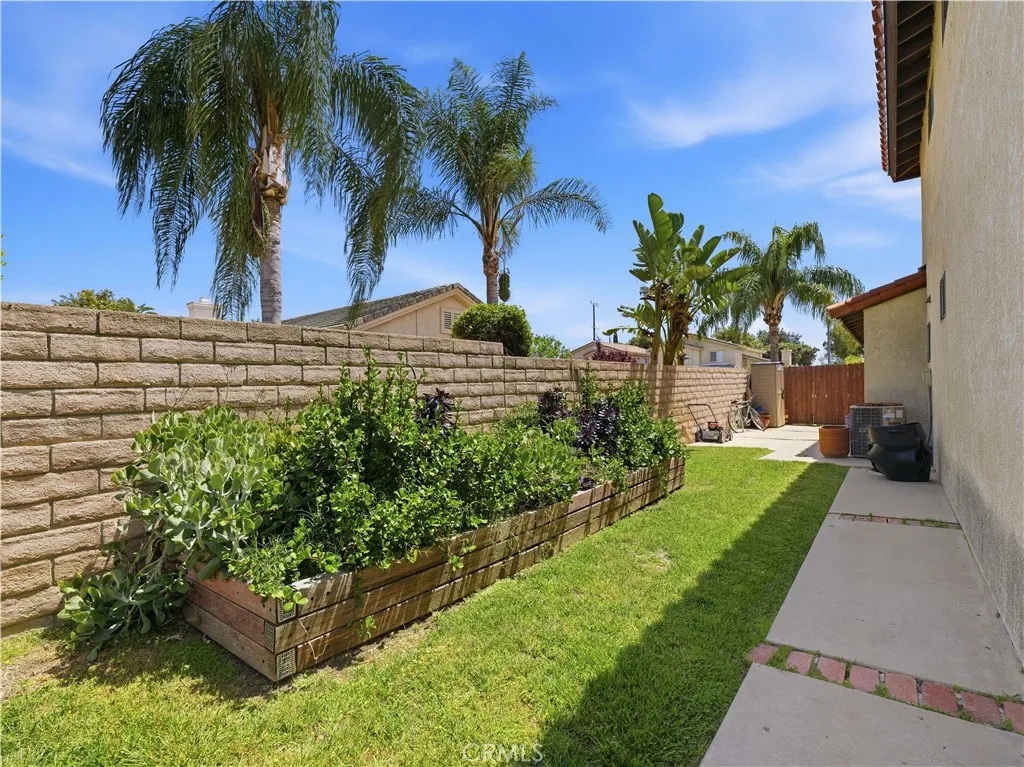 Additional image 80 of 22319 Lull Street, Canoga Park, CA 91304