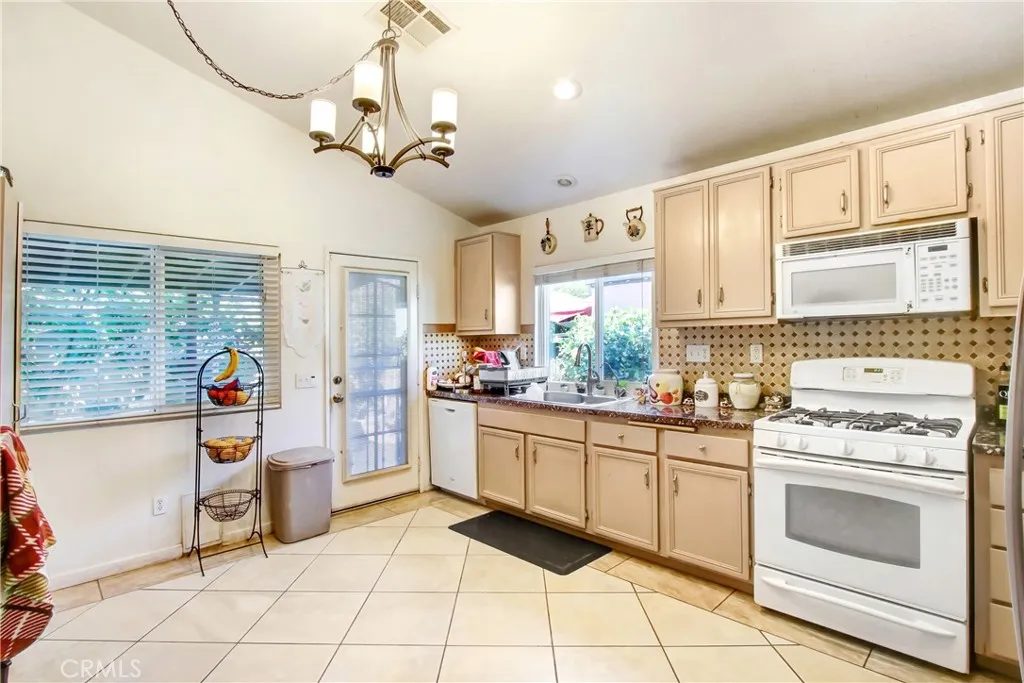 Additional image 4 of 2032 Whitman Dr, San Jacinto, CA 92583