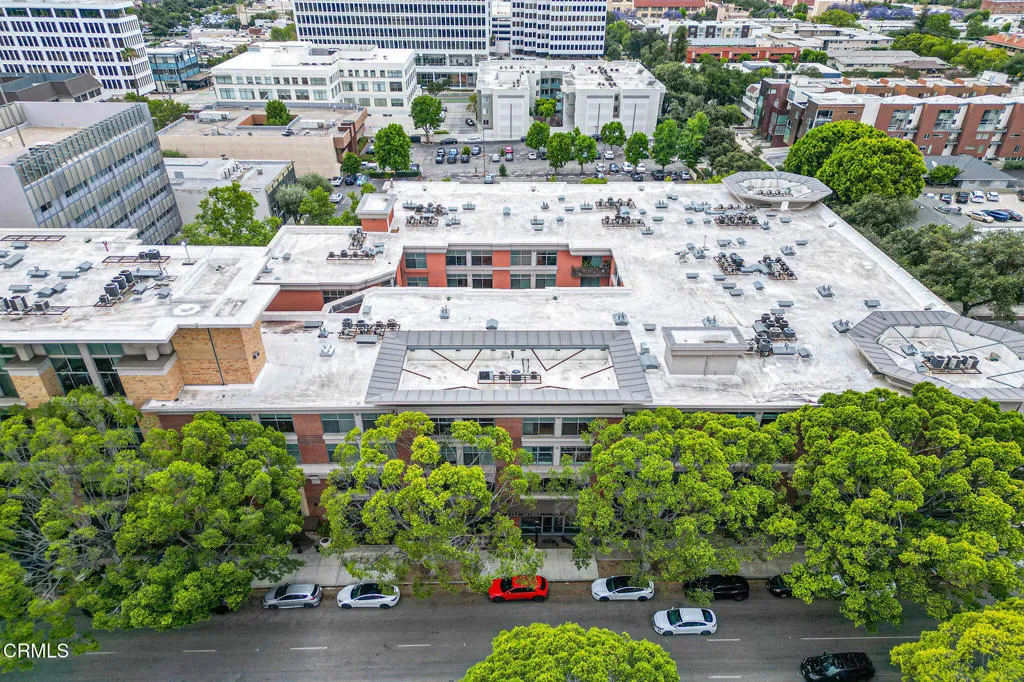 Additional image 76 of 840 E Green Street Unit 124, Pasadena, CA 91101