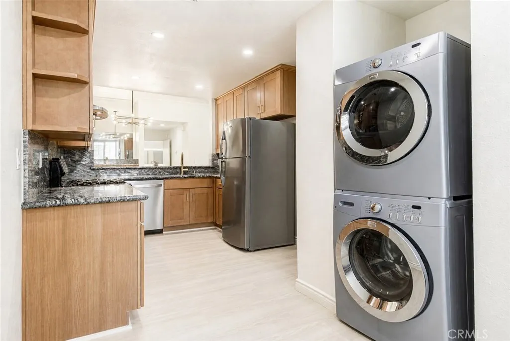Additional image 13 of 10470 Riverside Dr Unit 102, Toluca Lake, CA 91602