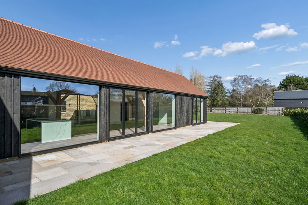Additional image 3 of 4 bed detached house for saleKennel Lane, Harpenden AL5