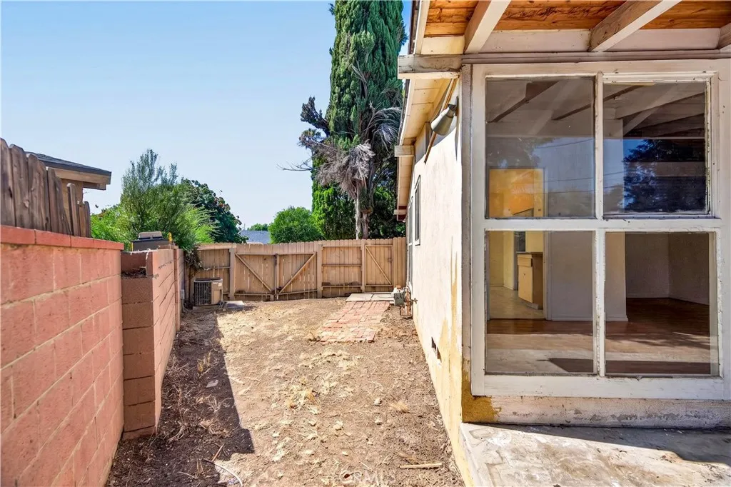 Additional image 34 of 20253 Hamlin Street, Winnetka, CA 91306