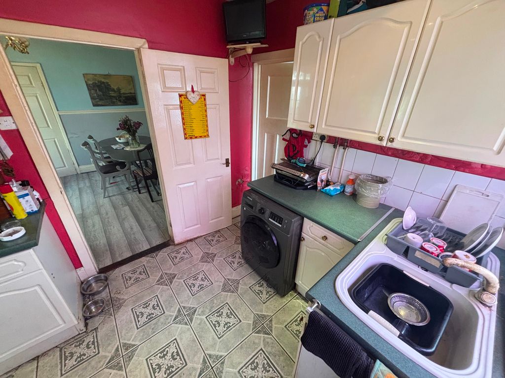 Additional image 15 of 3 bed bungalow for saleTwmpath Road, Pontypool NP4