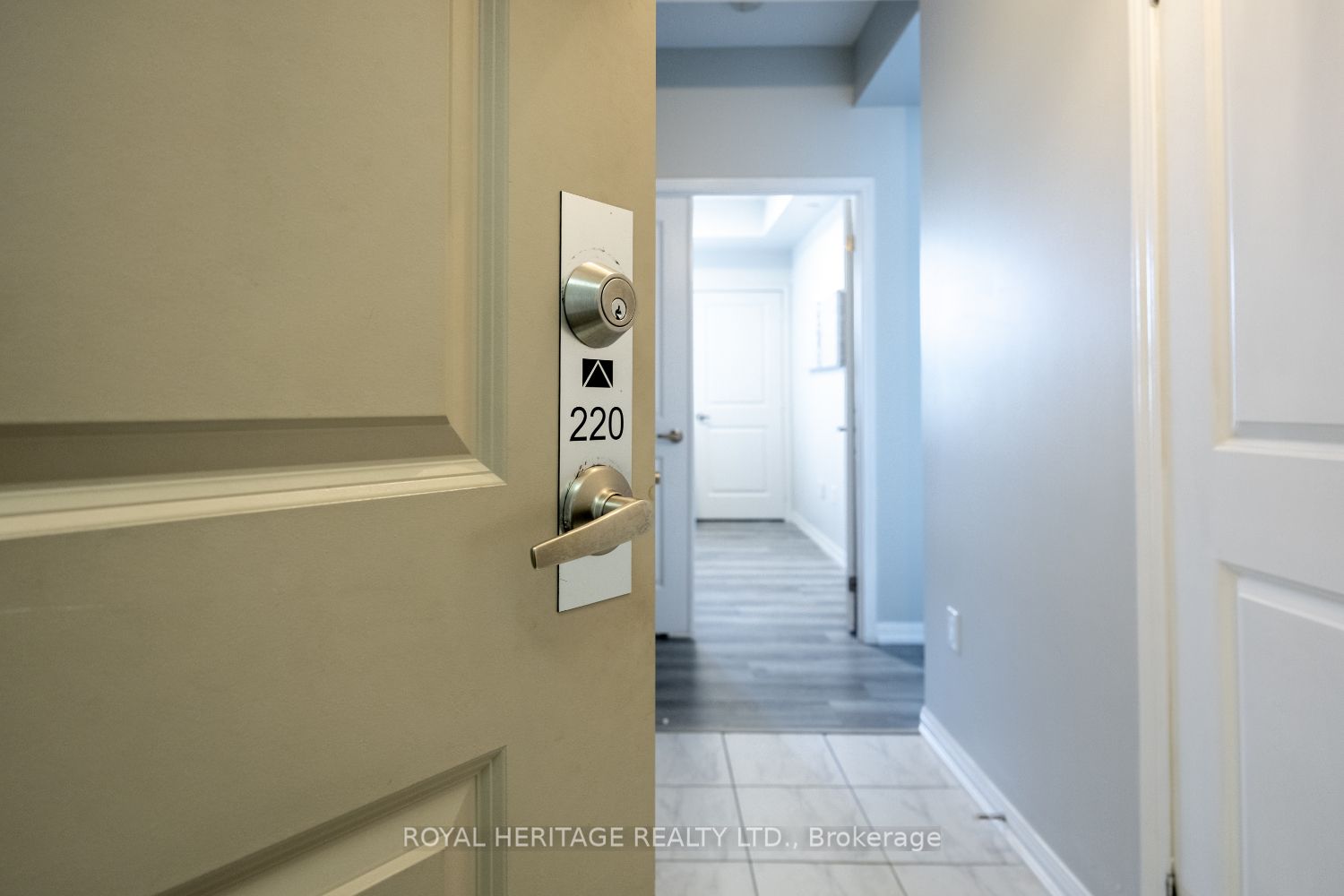 Additional image 4 of 220-80 Aspen Springs Drive, Clarington, ON, L1C 0V4