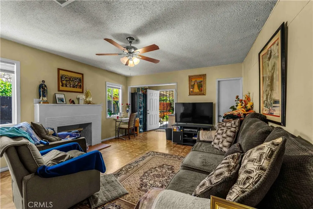 Additional image 21 of 1508 E Queensdale St, Compton, CA 90221