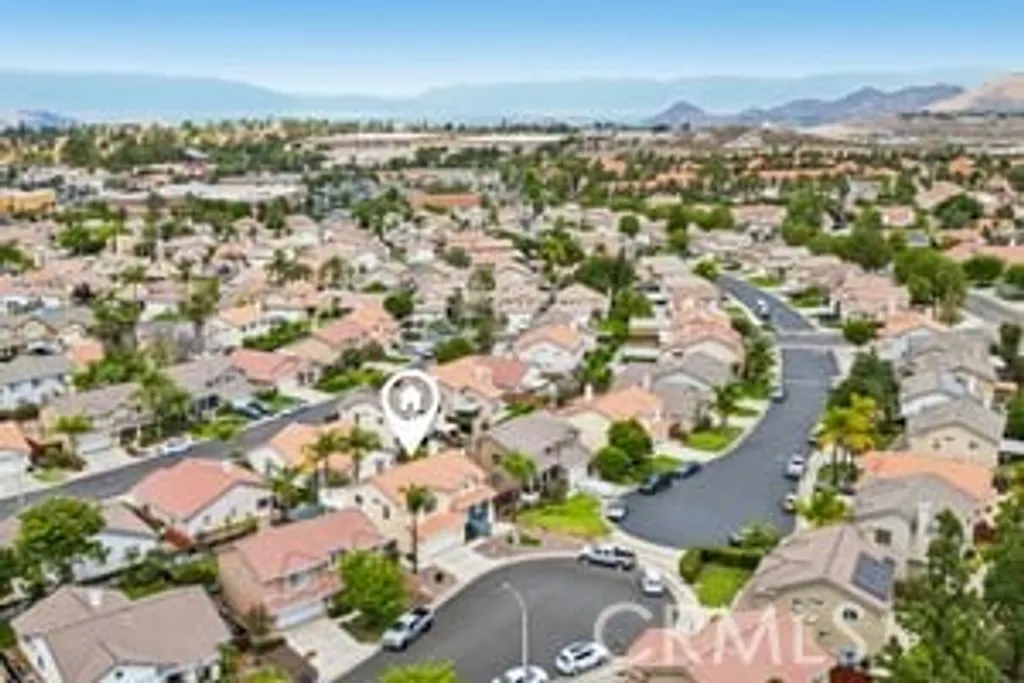 7395 Ayers Rock Rd, Riverside, CA 92508