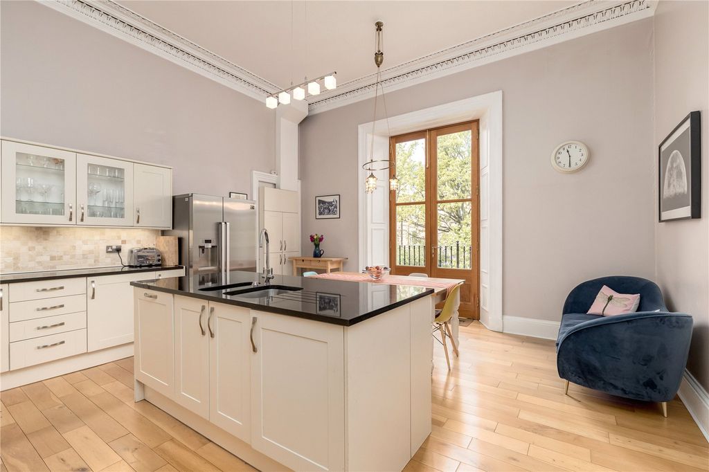 Additional image 5 of 6 bed flat for salePolwarth Terrace, Merchiston, Edinburgh, Midlothian EH11