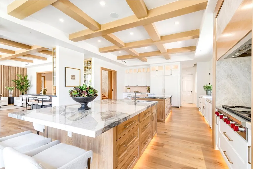Additional image 25 of 6 Pinehurst Ln, Newport Beach, CA 92660