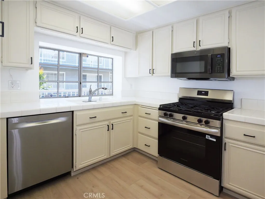 Additional image 56 of 1418 Brett Place #206, San Pedro, CA 90732