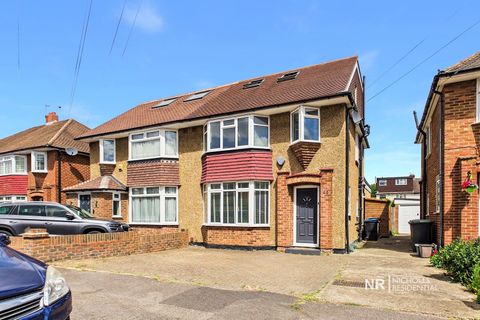 Rhodrons Avenue, Chessington, Surrey. KT9