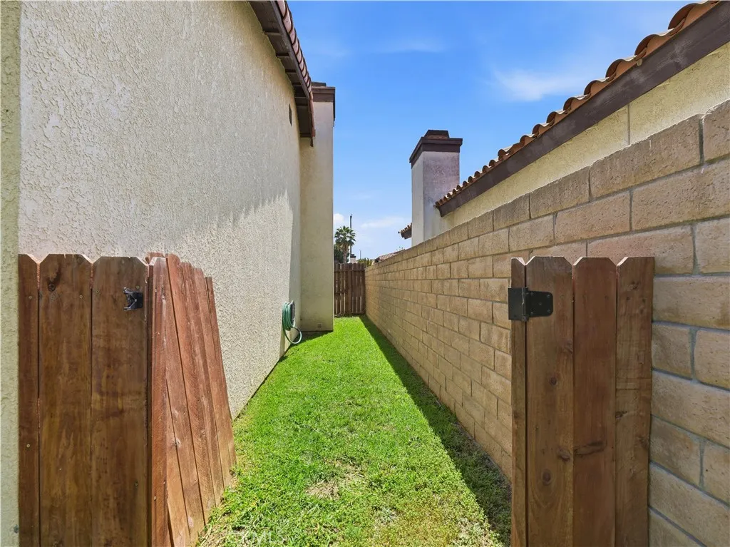 Additional image 35 of 22319 Lull Street, Canoga Park, CA 91304