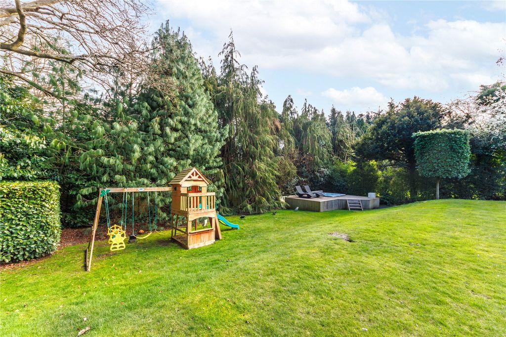 Additional image 42 of 5 bed detached house for saleNewlands Avenue, Radlett WD7