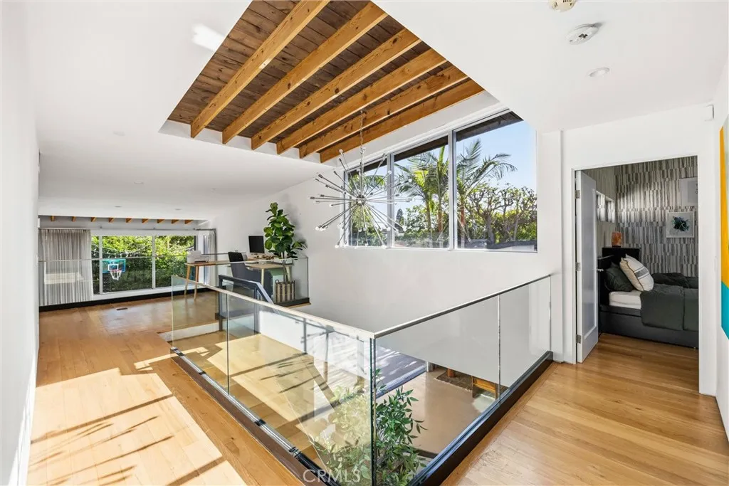 Additional image 61 of 341 Vista Baya, Costa Mesa, CA 92627