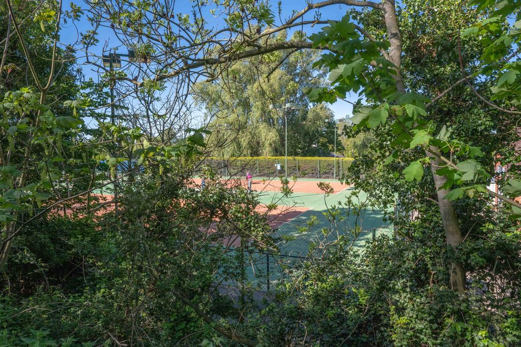 Additional image 18 of 2 bed flat for saleShipston Road, Stratford-Upon-Avon CV37