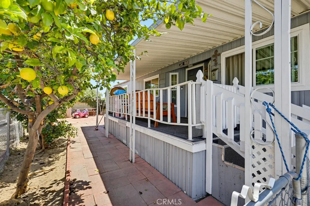 Additional image 38 of 300 N Rampart St Unit 50, Orange, CA 92868