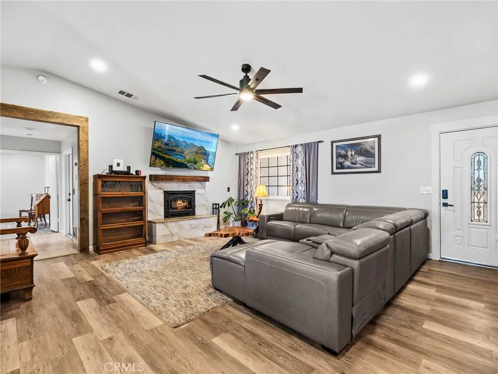 Additional image 45 of 12190 Mission St, Oak Hills, CA 92344