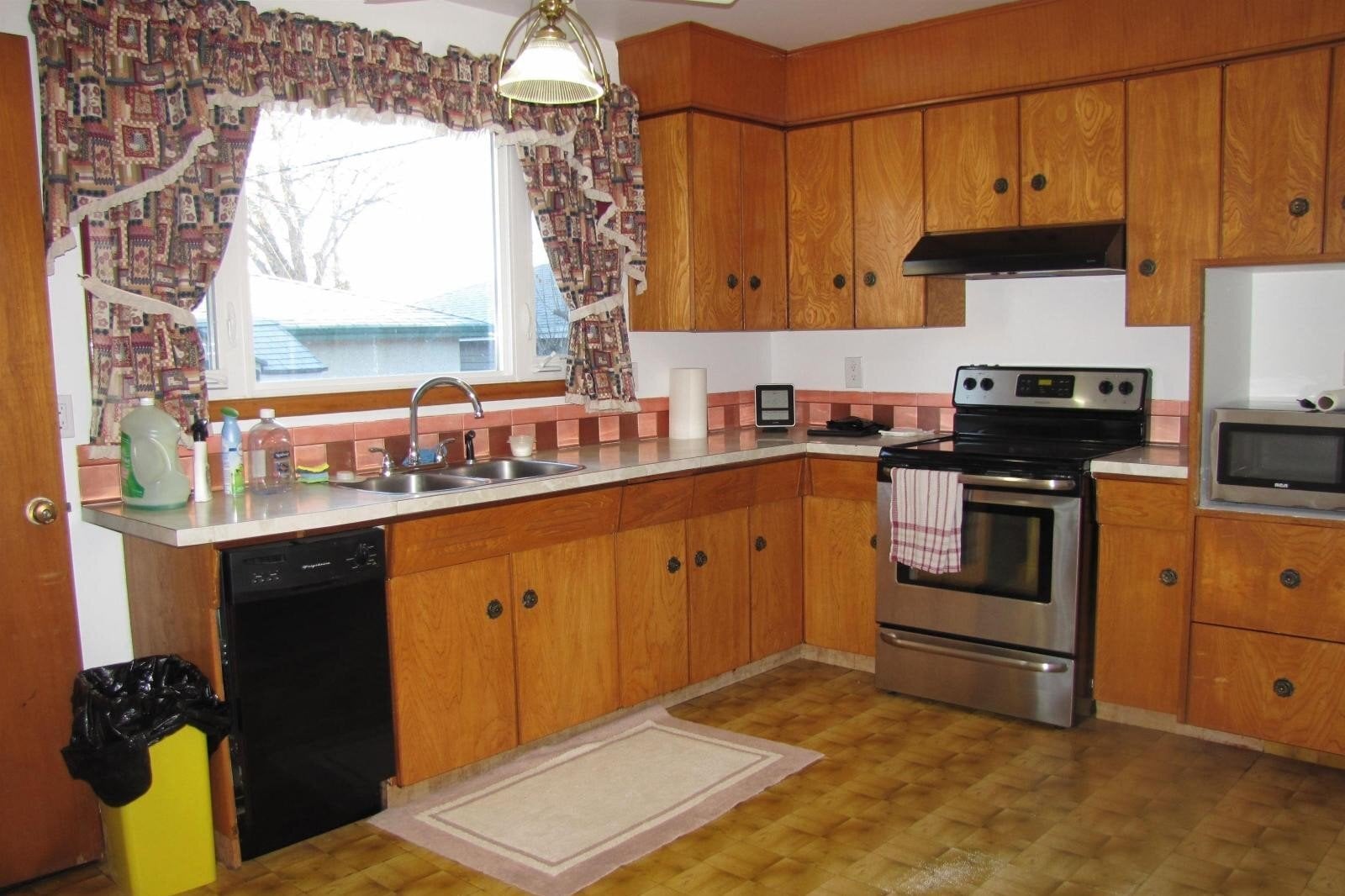 Additional image 8 of 6832 83 Avenue NW, Edmonton, AB, T6B0G5