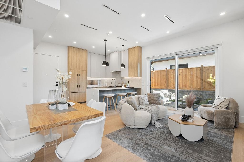 Additional image 2 of 2-2752 Graveley Street, Vancouver, BC, V5K 3J8