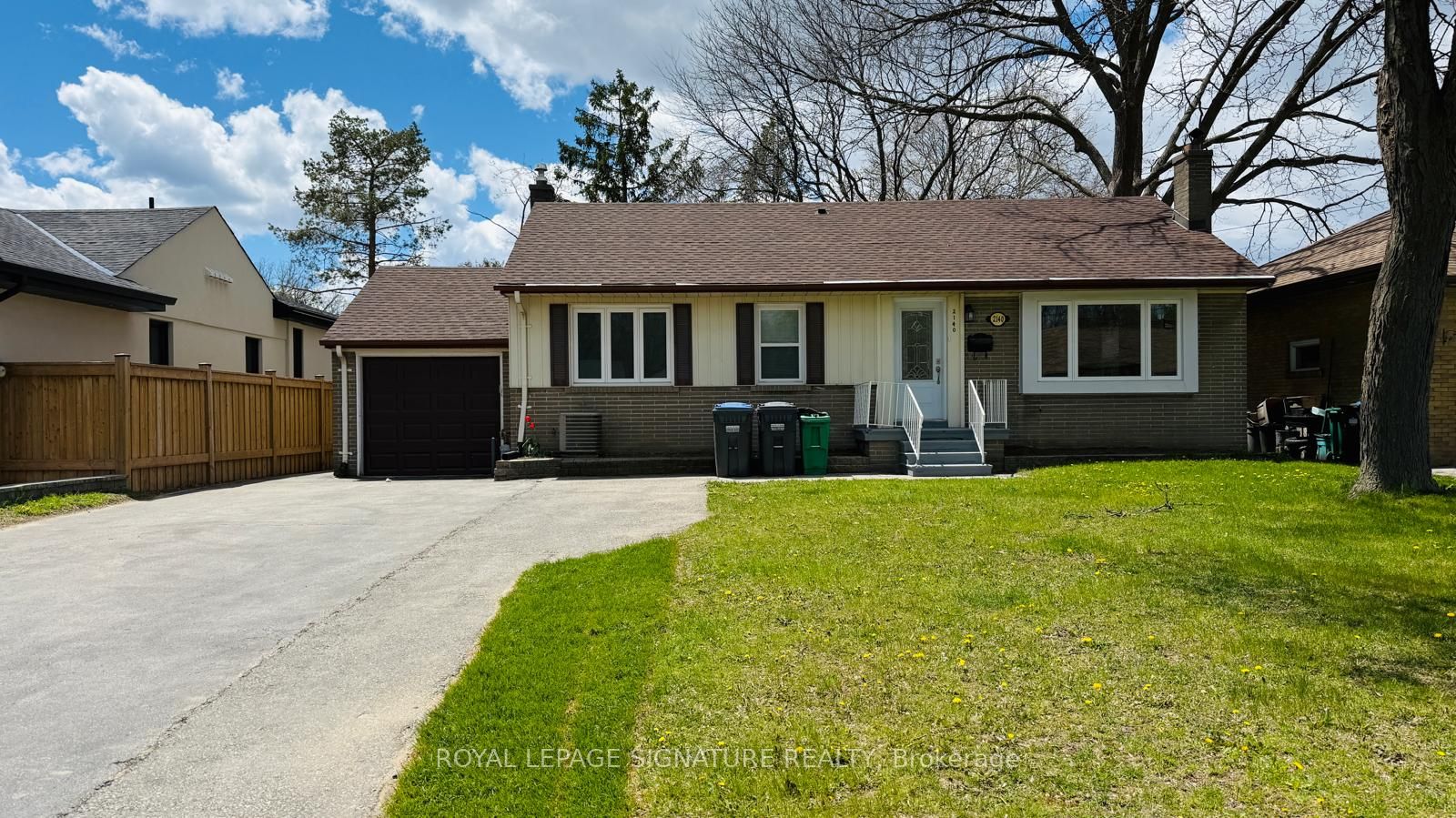 2140 Munden Road, Mississauga, ON, L5A 2R2