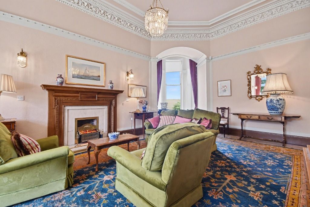 Additional image 10 of 5 bed detached house for sale189 Eldon Street, Inverclyde, Greenock PA16