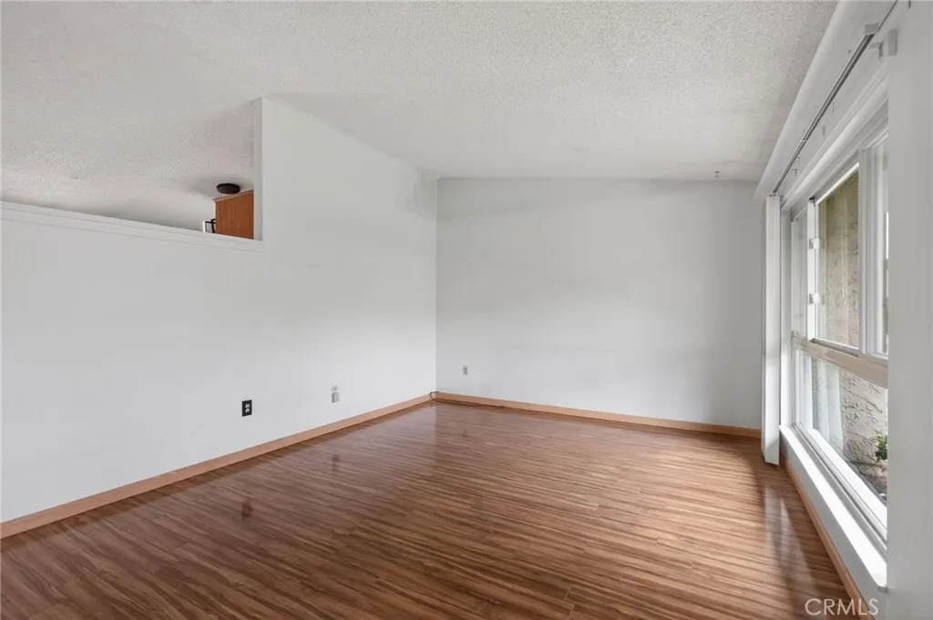 Additional image 4 of 6305 La Mirada Way, Riverside, CA 92504