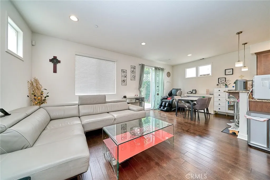 Additional image 14 of 21125 Ingomar Court, Canoga Park, CA 91304