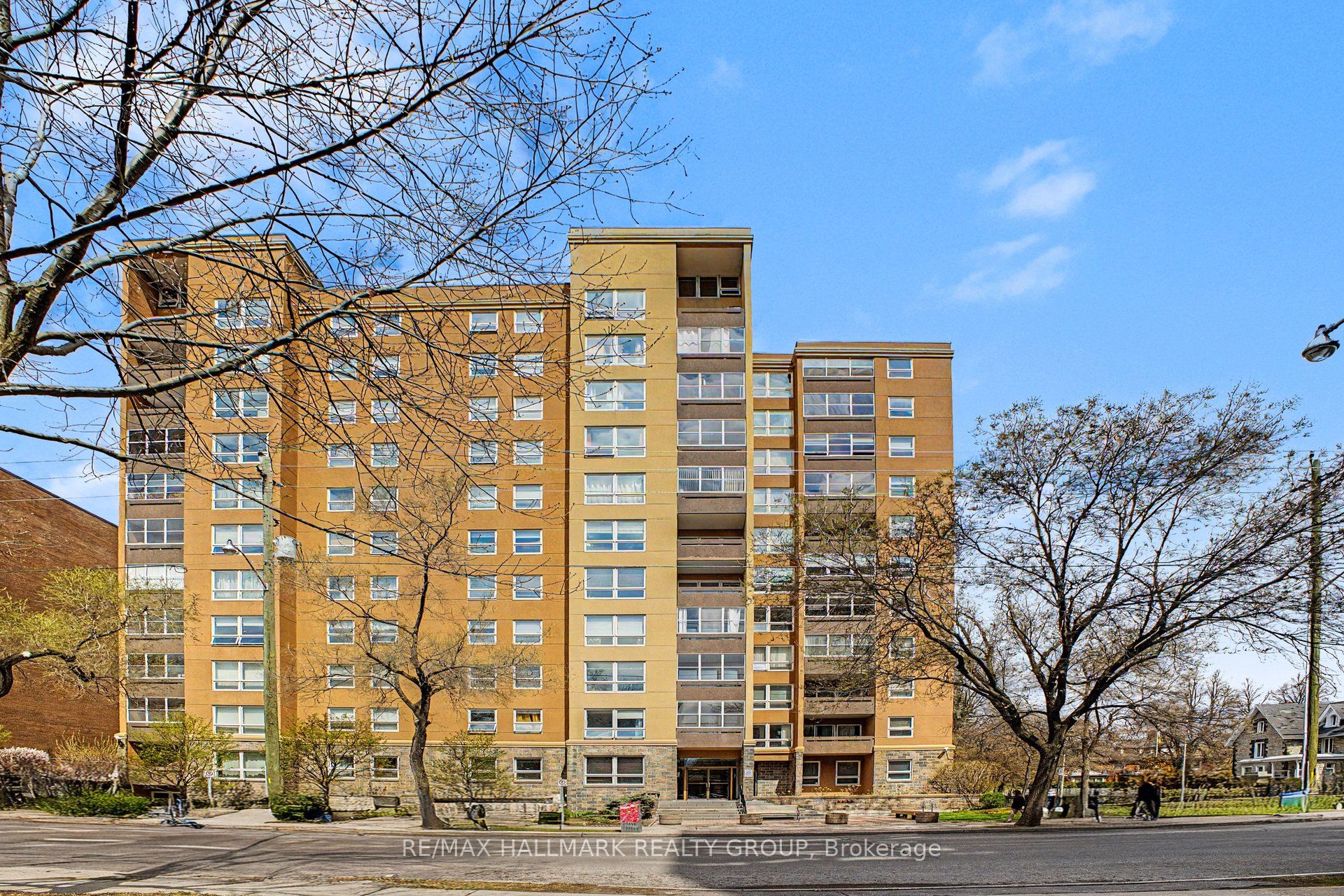 405-373 Laurier Avenue E, Ottawa, ON, K1N 8X6
