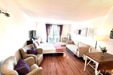 Additional image 8 of 309-123 Woodbine Avenue, Toronto, ON, M4L 3V8