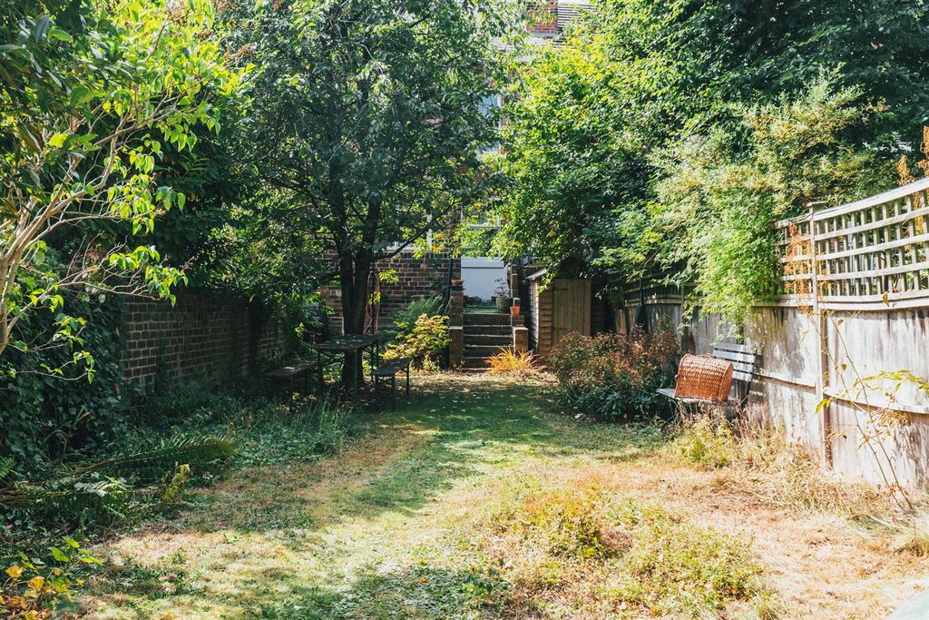 Additional image 2 of 4 bed terraced house for saleSouthgrove Road, Sheffield S10