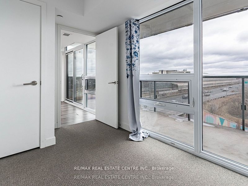 Additional image 5 of 605-120 Varna Drive, Toronto, ON, M6A 0B3