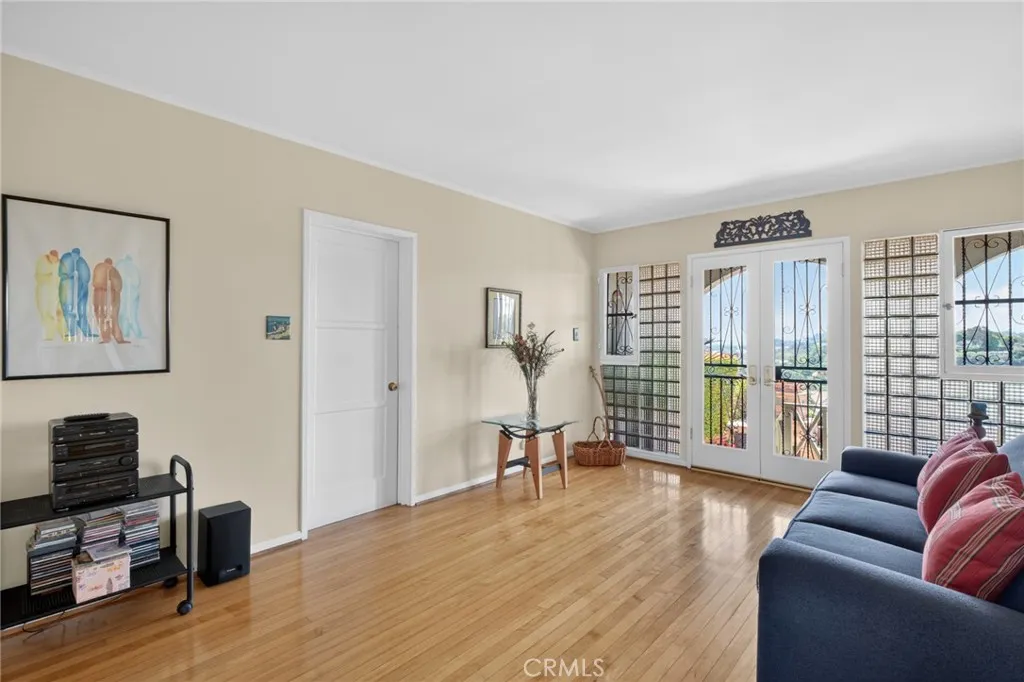 Additional image 41 of 3664 Holboro Dr, Los Angeles, CA 90027