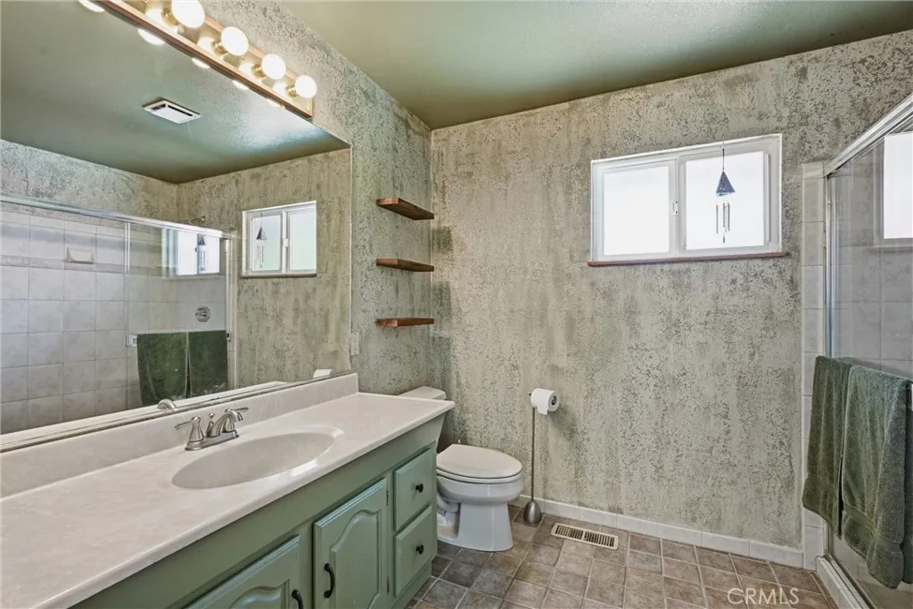Additional image 50 of 389 N Estep St, Lakeport, CA 95453