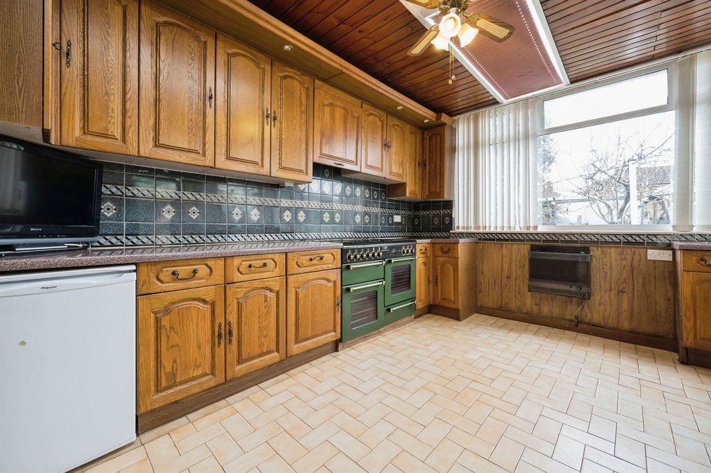 Additional image 3 of 3 bed semi-detached house for saleWilmer Road, Eastleigh SO50