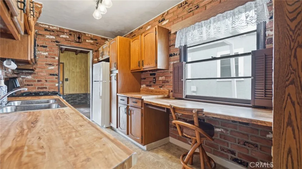 Additional image 36 of 4755 W 166th St, Lawndale, CA 90260