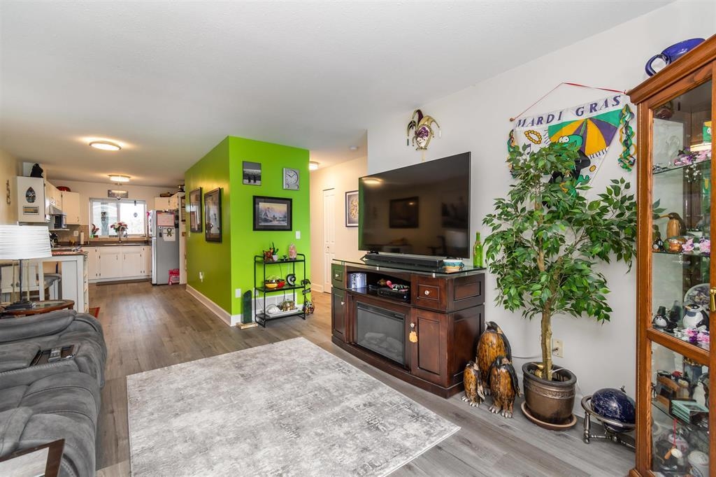 Additional image 3 of 8-45435 Knight Road, Chilliwack, BC, V2R 3E8