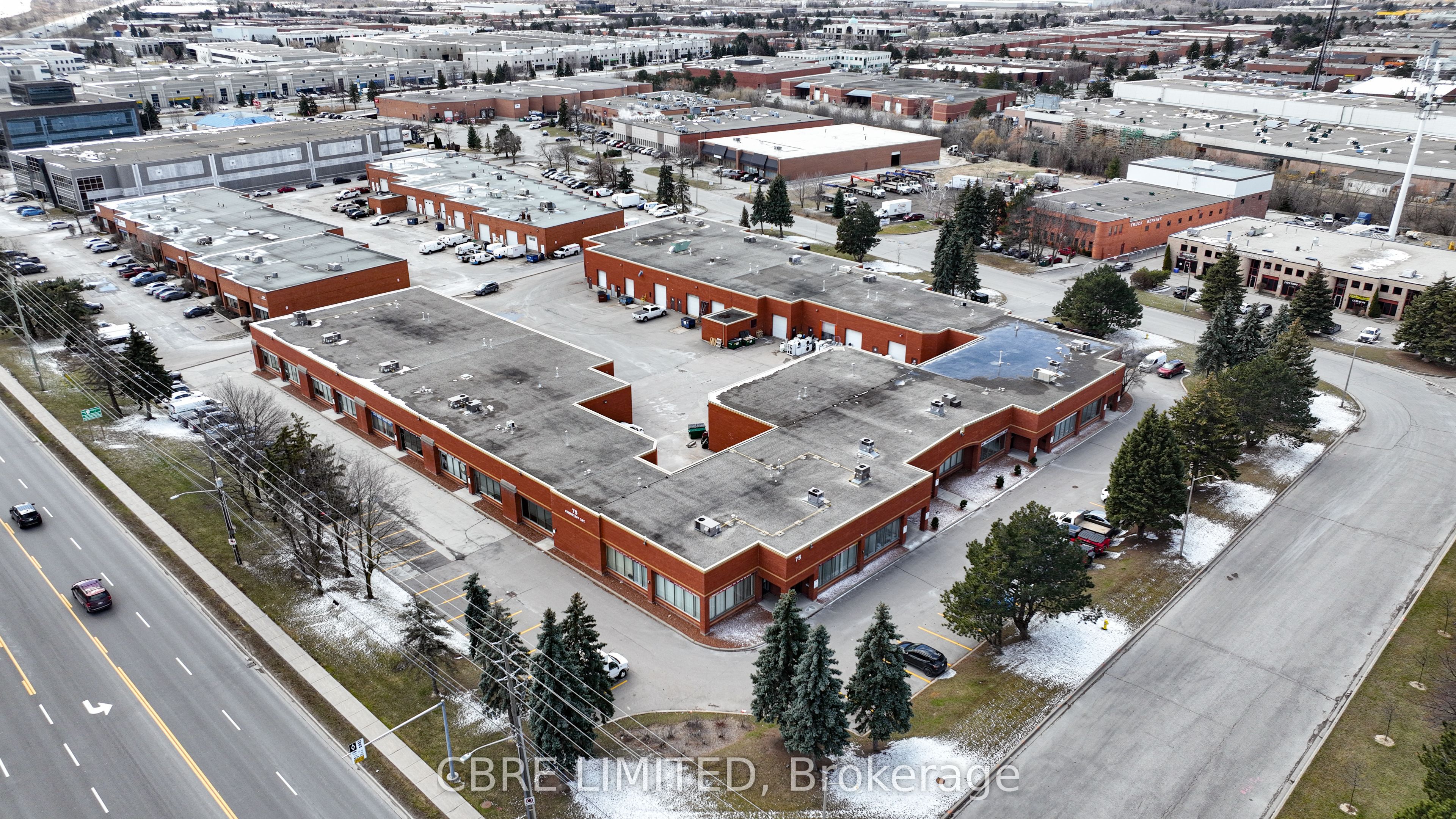 Additional image 2 of Unit 22-75 Fernstaff Court, Vaughan, ON, L4K 3C1