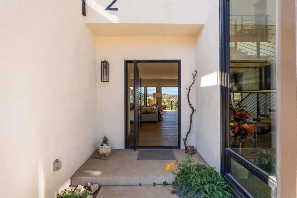 Additional image 7 of 10042 Tall Oak Dr, Escondido, CA 92026